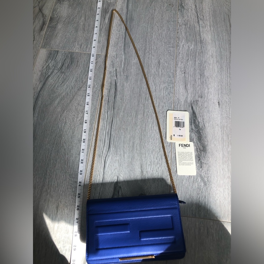 Authentic Fendi Royal Blue Leather Wallet with Gold Chain - Picture 12 of 14